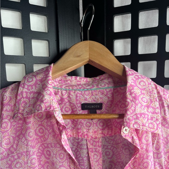 💗 Talbots Pink Patterned Cotton Button Down Shirt Lightweight Small 💗 - Picture 3 of 16